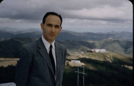 Dr. Humberto, Fernandez Moran-Young